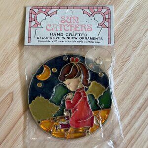 Vintage Suncatcher Girl Praying w Doll Design W/Suction Cup 3-1/4" Brass Glass